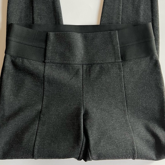 DAISY FUENTES Black High-Waisted Pants Leggings Dark Grey Chic Size Medium - Picture 2 of 11